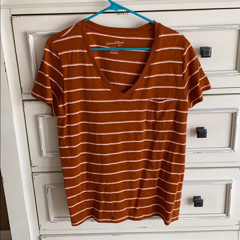 V neck Tshirt